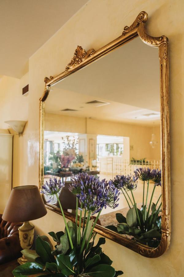 Hotel Spiaggia D'Oro - Charme & Boutique - Garda Lake Collection Salo Ngoại thất bức ảnh